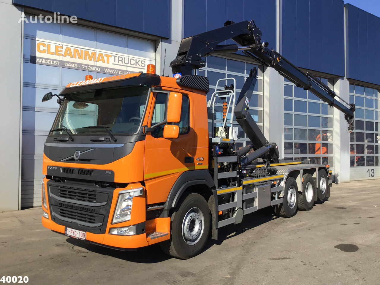 تریلی دارای بالابر قلابی Volvo FM 420 8x2 HMF 28 ton/meter laadkraan Welvaarts weighing system