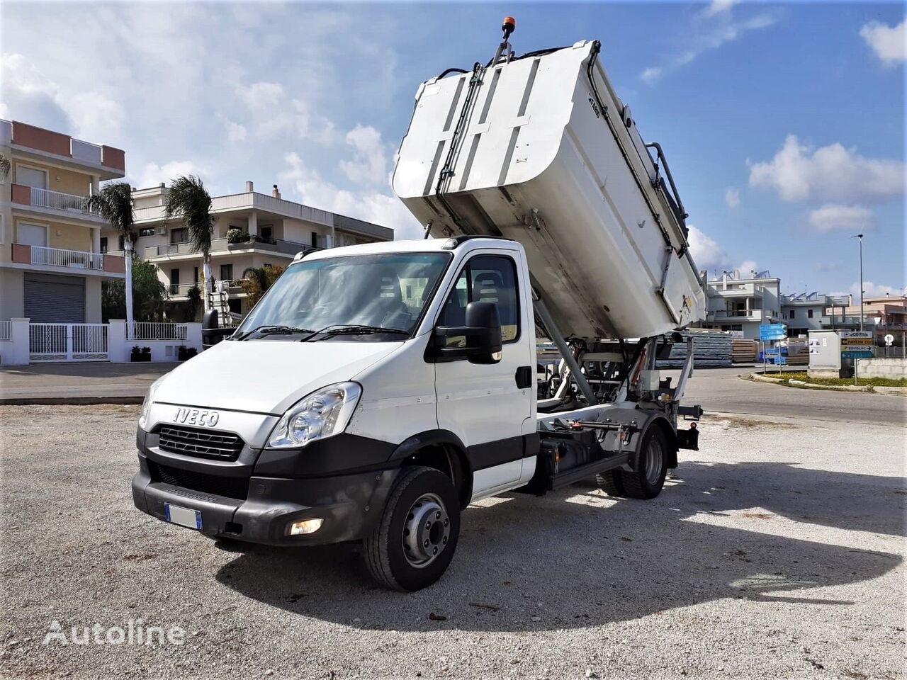 کامیون حمل زباله IVECO 60C15